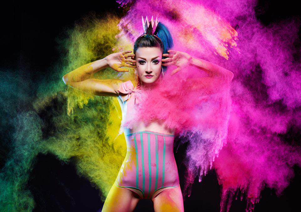 BrianCleggArt's tweet image. Fab Shoot by @IAMJOP using our #EventColour
#LuZero #Zeroluie #ViolaceousLatex #iamjop #elinchrom #phaseone #