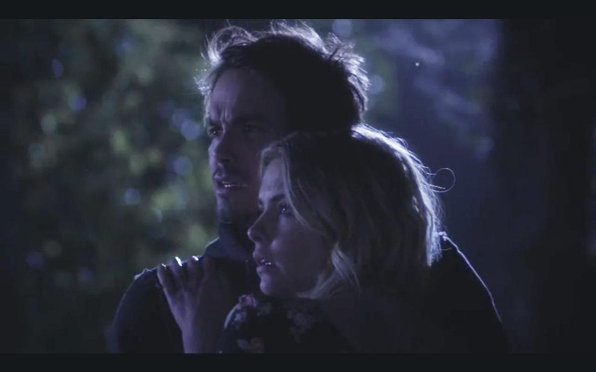 psykchocalum's tweet image. #Haleb di nuovo insieme! #BestBoyfriendEver #GameOnCharles #PrettyLittleLiarsSeasonSix