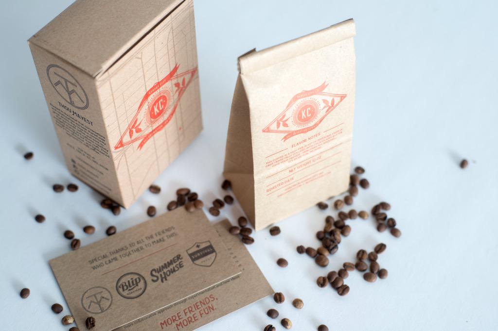 ThouMayCoffee's tweet image. @SurvivalPrint FTW! #morefriendsmorefun #collaborationseries #kccoffee #coffee #drinklocal #packaging #madeinkc #kc