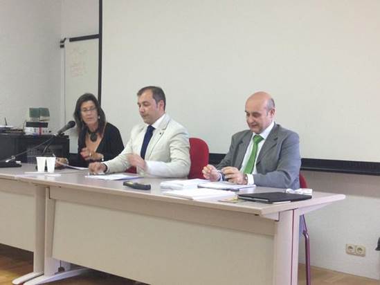 Estudio <a href="/DGTes/">Dir. Gral. Tráfico</a> arroja que en ningún país es obligatorio seguro-matrícula-licencia para bicis. asociacionambe.es/news/