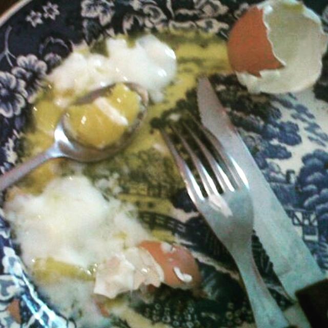 SolangeMaccioOk's tweet photo. #intentode #huevoduro 😂😂😂😂 http://t.co/Wc69pkl2WX