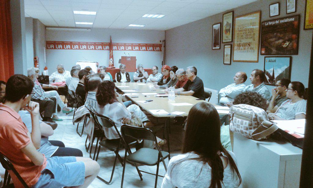 Amassada tà avalorar resultats electoraus e accions de futur #24M #èmeramajoria <a href="/Pacoboya/">Francés Boya Alós</a> @mariaverges78 <a href="/amrqs/">amador</a>