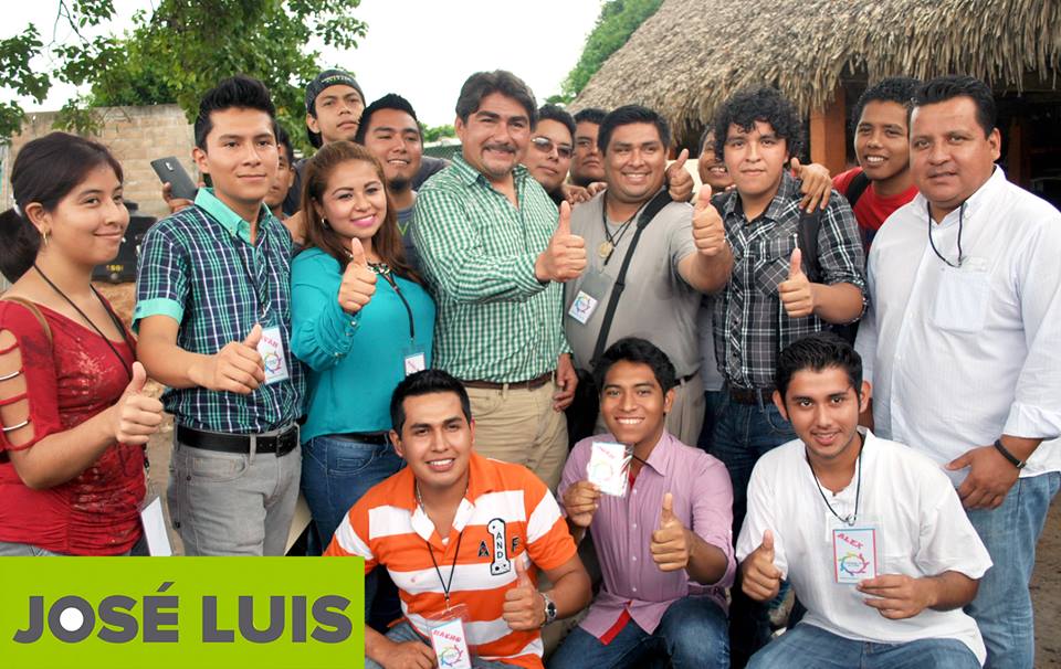 jlsaenzsoto's tweet photo. #ContigoSePuede formar una generación de mexicanos que aspiren a ser empleadores y no empleados. http://t.co/eNfrImyFcn