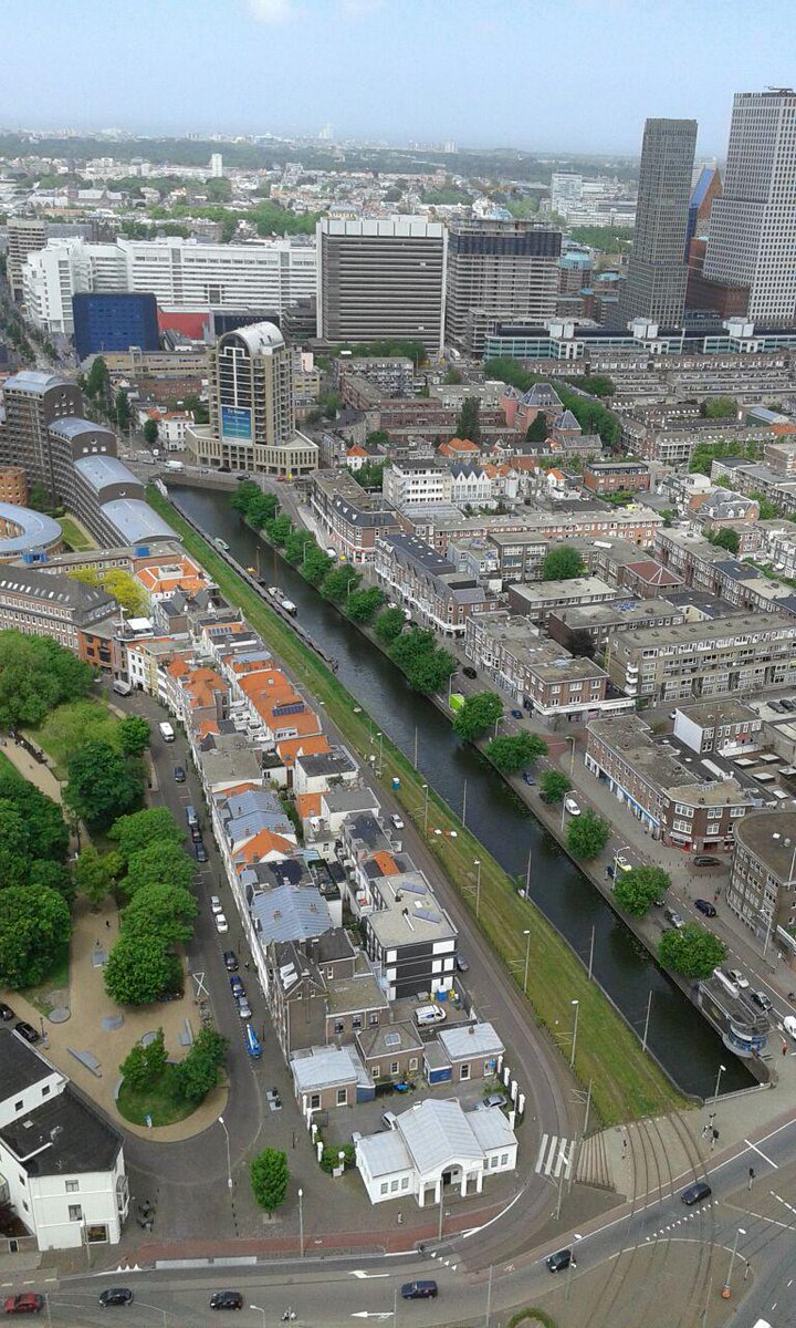 Met Helma bij de Masterclass Recruitment via Sociale media door Jacco Valkenburg. Geluncht bovenin de Haagse toren.