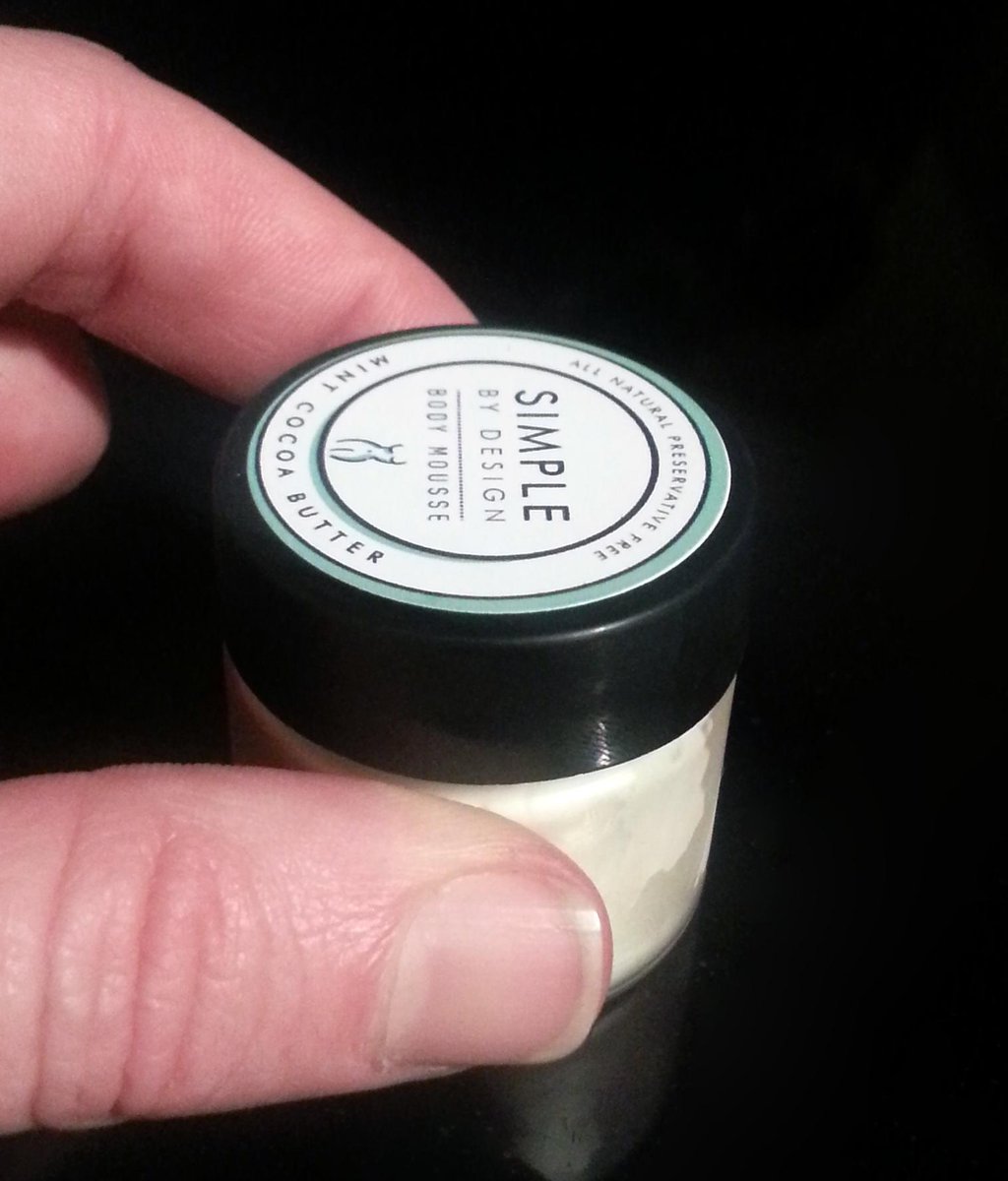 SmHockensmith's tweet photo. Adorable body mousse samplers! http://t.co/M3MJ23mBYQ #organicskincare #dryskin #sunburn #bodybutter #dryelbows #love http://t.co/qbrb9TUbL0