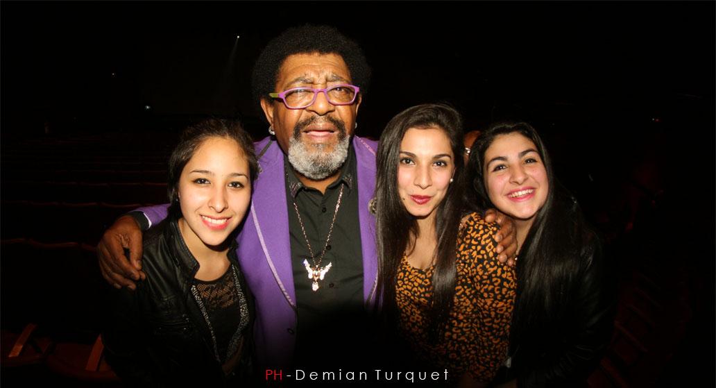 DemianTurquet's tweet photo. @ClaudiaMagalyTB #PremiosGardel2015 #NegroRada #DemianTurquetPH http://t.co/UcUUnn2h2F