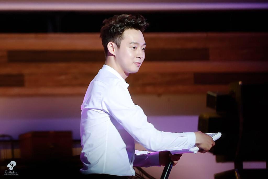 Happy birthday park yoochun!!         