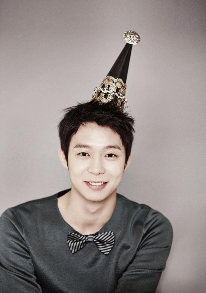 Happy birthday 30th birthday Park Yoochun. I wish you have a good in everything you want to do. Love!  