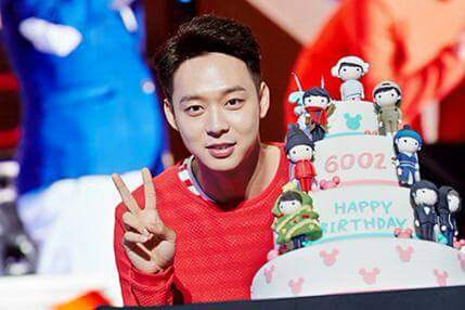 Sorry for a lil bit late wishing you a very happy birthday, our lovely Park Yoochun 