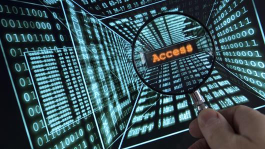 CNBCi's tweet photo. The next cyber crimewave? You can now buy DIY hacking kits off the dark web http://t.co/VbBucd2zlt #techtransformers http://t.co/2rQ408ZZiT