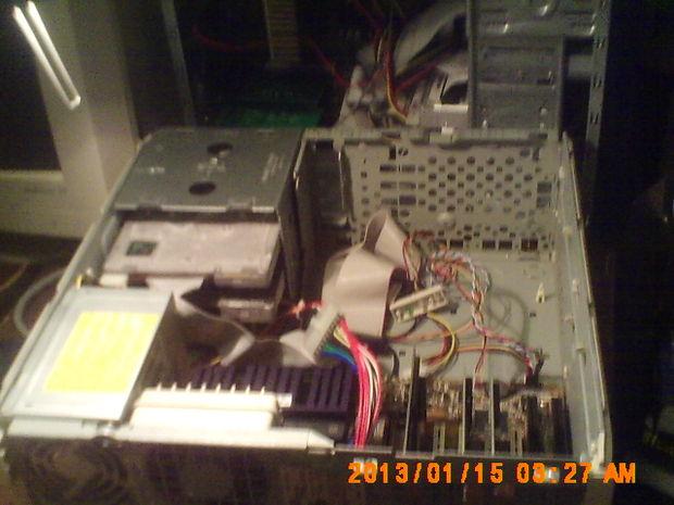 computothought's tweet image. Our first PC we put #openwrt on.(pII and old 2g HP flat hd&apos;s ). #retrocompuiting