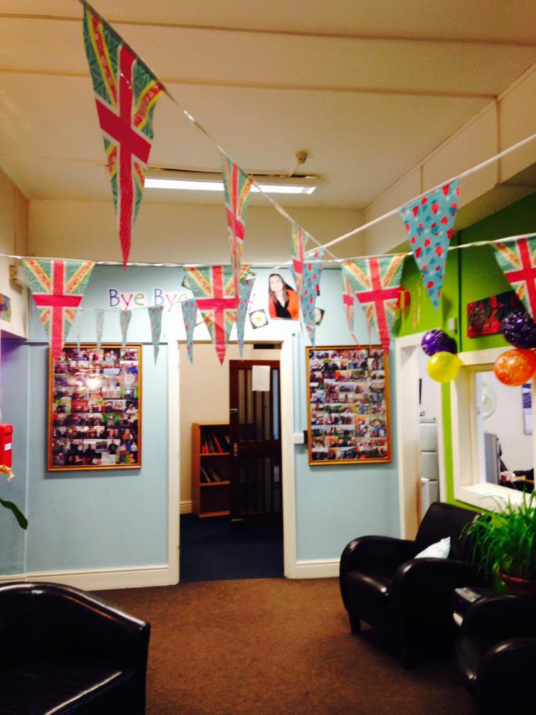 MultipleC_Leeds's tweet image. Have been spoilt today. Thank you for my Daisy confetti! @recovery_Space