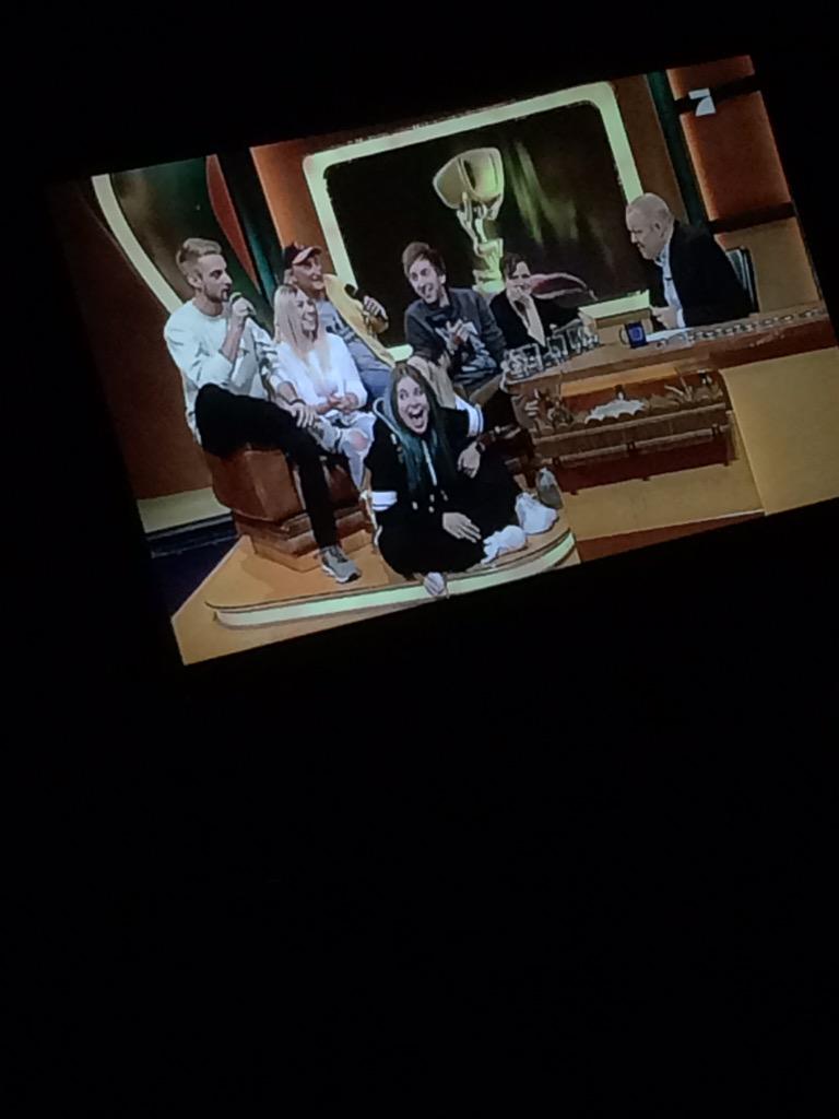 Nur am lachen dieses Girl, Love ya so much @LifeWithMelina ❤️😍