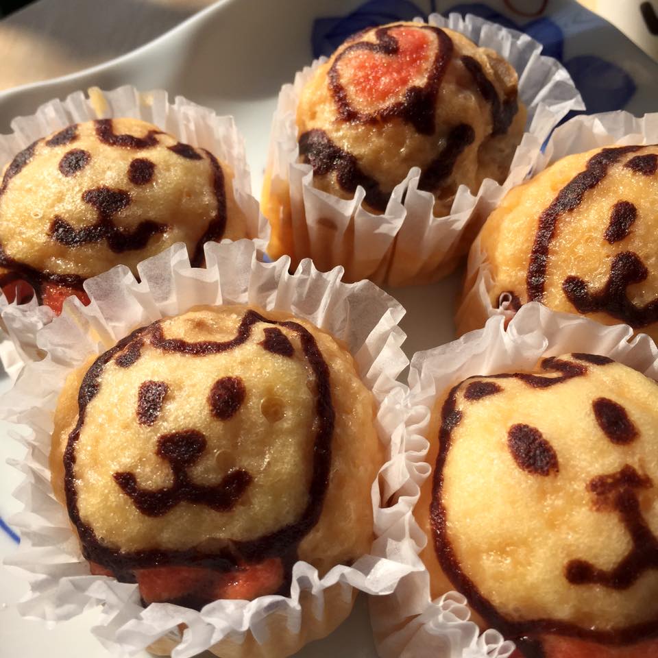 Softbank Twitterissa おはようございます きょう6月4日は 蒸 6 し 4 で蒸しパンの日 というわけで クルミ入りの 蒸しパンを作ってみました Softbank 蒸しパン キャラパン Http T Co Jdpumokbme Softbank Twitterissa おはようございます きょう6月4日は 蒸 6 し 4 で蒸しパンの日 というわけで クルミ入りの 蒸しパンを作ってみました Softbank 蒸しパン キャラパン Http T Co Jdpumokbme