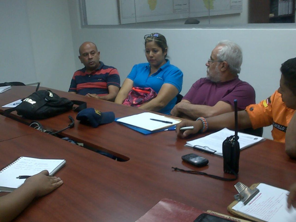 voluntarios miranda tweet media