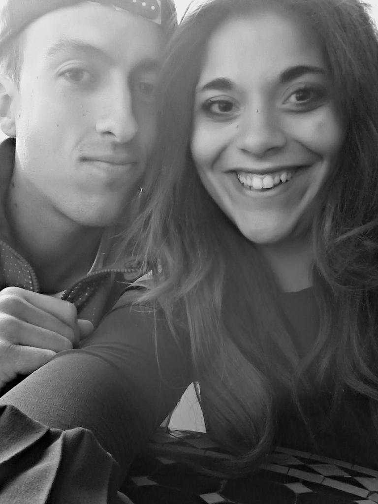 yolandavm96's tweet photo. 20 meses a tu lado @josu_31 ❤💑👫❤😍 te amoo http://t.co/LUnHY0xrnl
