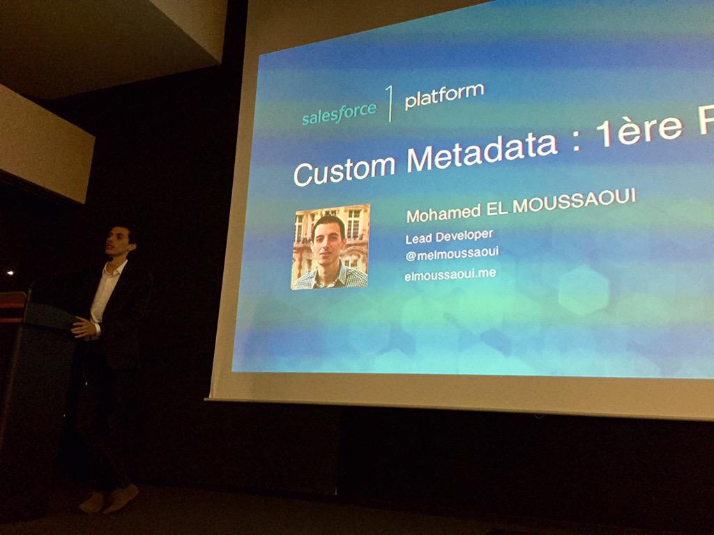 FabienTaillon's tweet image. C&apos;est l&apos;heure de @melmoussaoui sur la scène du @parisdug ! #CustomMetadata #Meetup @SalesforceDevs