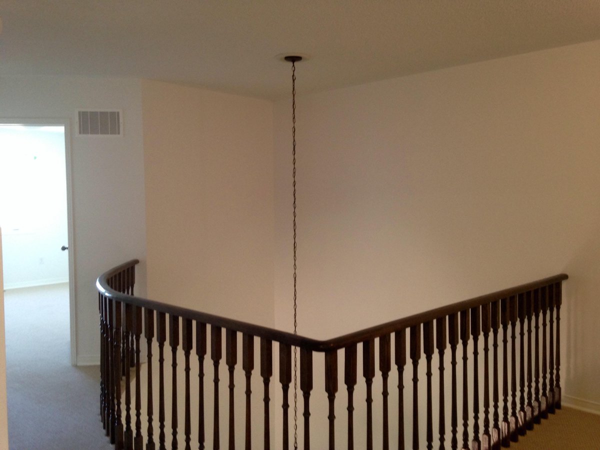 QualityProPaint's tweet image. Quality Pro Painting hard at work painting a brand new home in Brampton! #qualitypropainting #Brampton