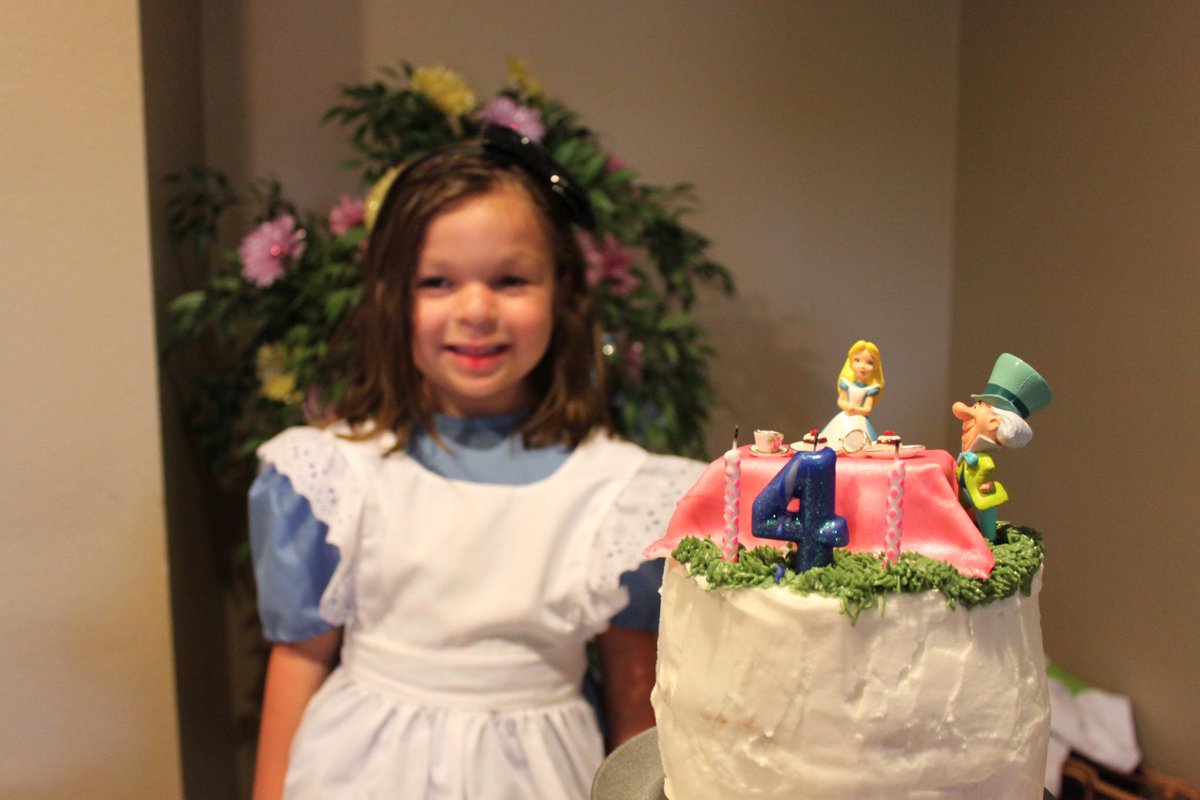 MickeyMom79's tweet photo. #DisneySummerContest http://t.co/UWSQl29HXY