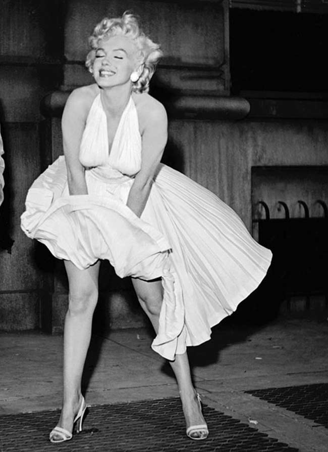 often imitated but never duplicated....

Happy 60 Marilyn Marilyn Monroe #whitedressmoment