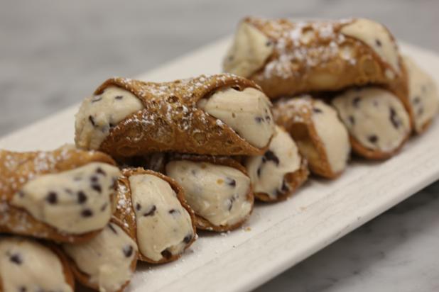 cannoli calories