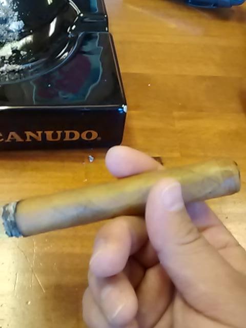 #nowsmoking #cigar <a href="/CigarsRuiz/">Ruiz cigars</a> #rubustonatural #reno #nv