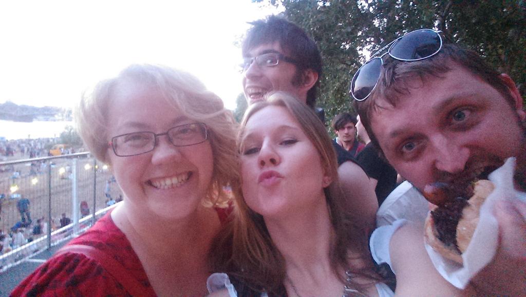 z <a href="/Jacek_Olejnik/">Jacek XaneX Olejnik (on/jego)</a> @ksiazkowo i <a href="/_k3rni/">Krzysztof Zych</a>  na <a href="/WarsawTweetup/">［BAM］Warsaw Tweetup</a>  #10kTMPL