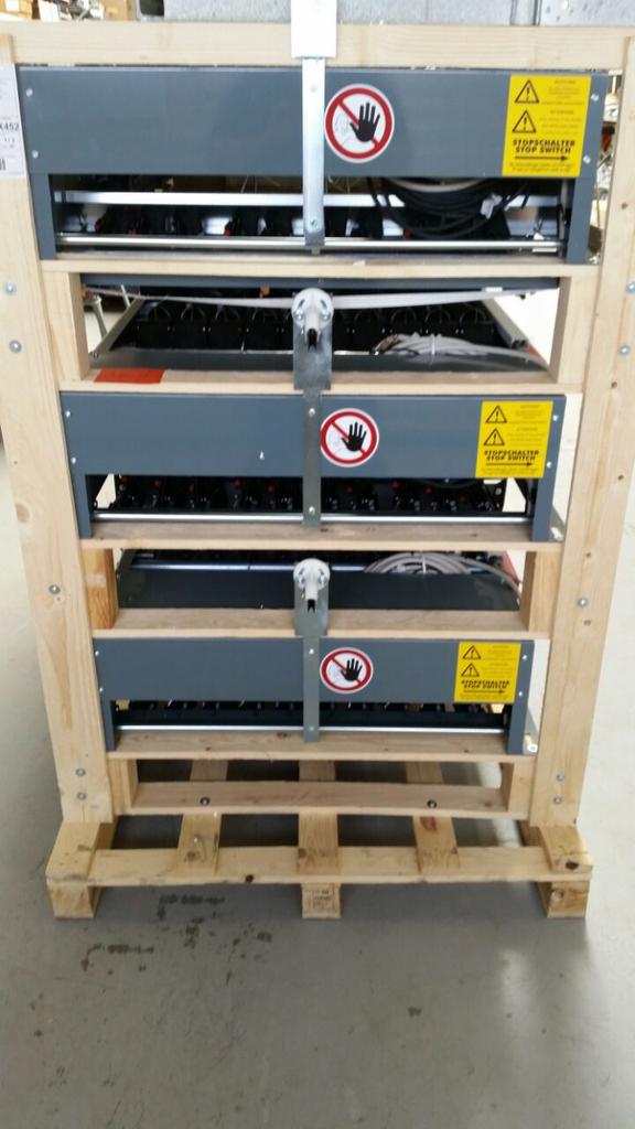 BowlBuilders's tweet image. We gaan weer een klant blij maken ! #brunswick #bowling #stringmachine