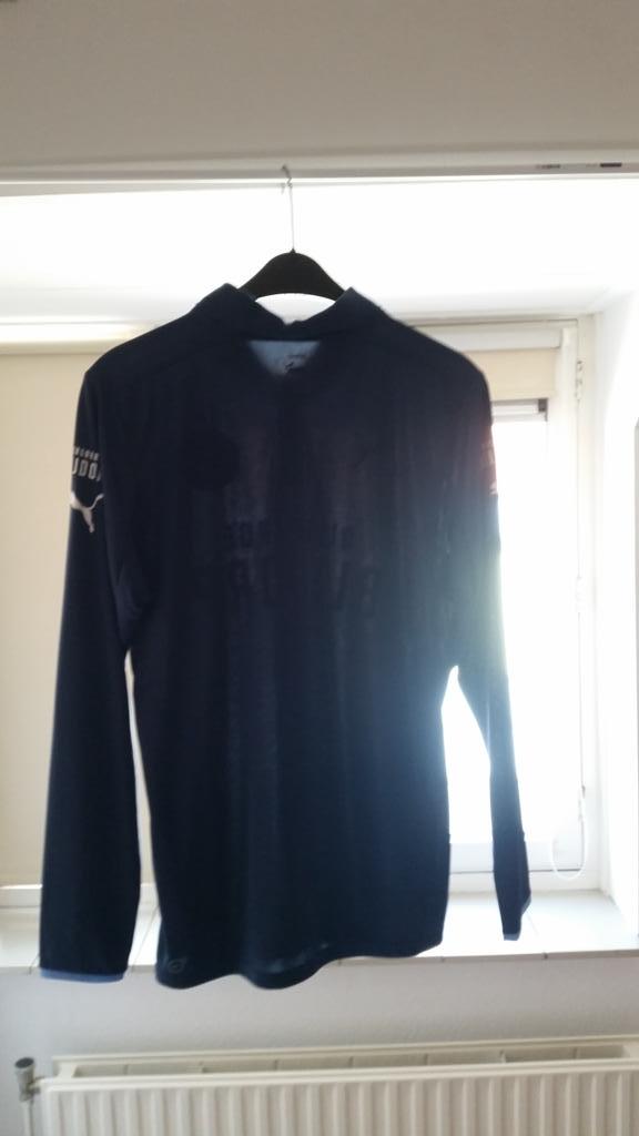 willian88fr's tweet image. @FRFC1908 @Lunatic_News @Roelof1908 @Vak_W @FeyenoordvakRR @FeyenoordMuseum maat L te koop helemaal nieuw