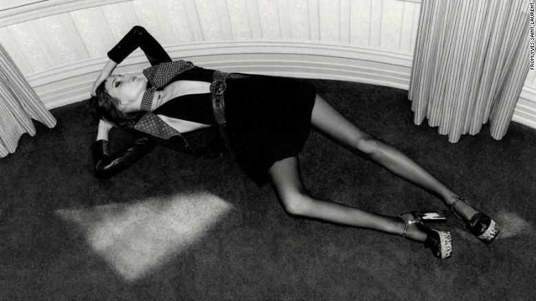 Milenio's tweet photo. Prohiben anuncio de Saint Laurent por modelo delgada http://t.co/WOFBEAKlj4 http://t.co/KvYHH7W0za