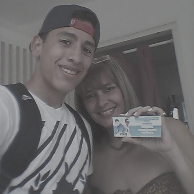 Irjesus1's tweet photo. Quiero mandarles saludos a esta gran persona @MAGALYDORTA2011 Te quiero madre... http://t.co/UN95vvpYSO