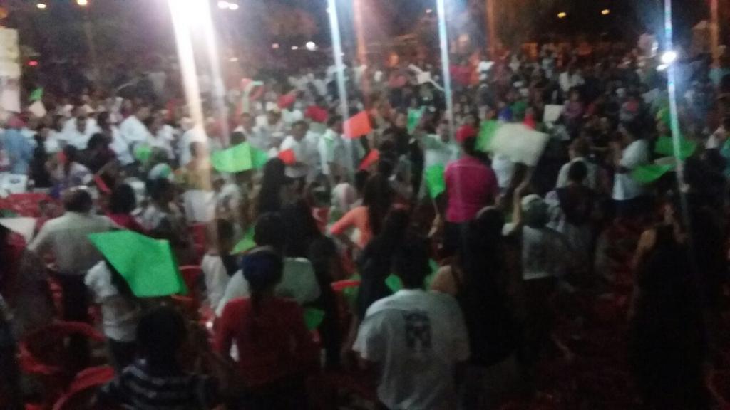 rubencarrillo_s's tweet photo. A 10 hrs para que esta campaña termine, estoy muy agradecido con mi pueblo por ese cariño y respaldo incondicional. http://t.co/yhpPvQYR7C