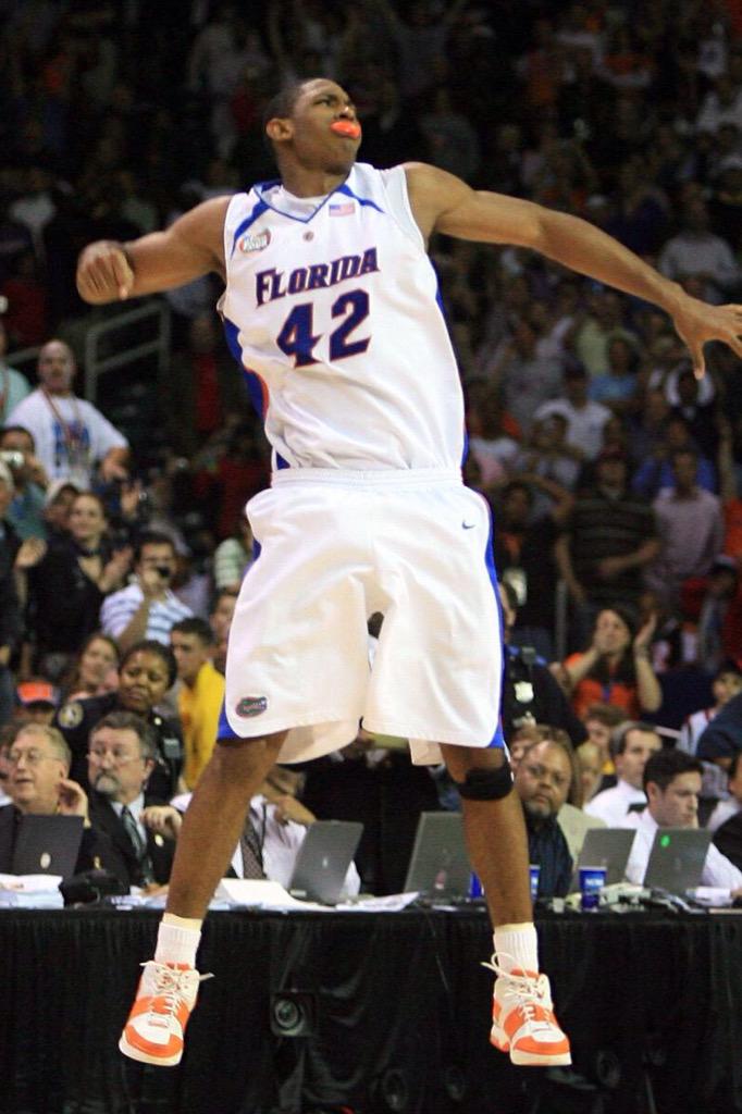 Happy 29th birthday to legend and all-star Al Horford!    