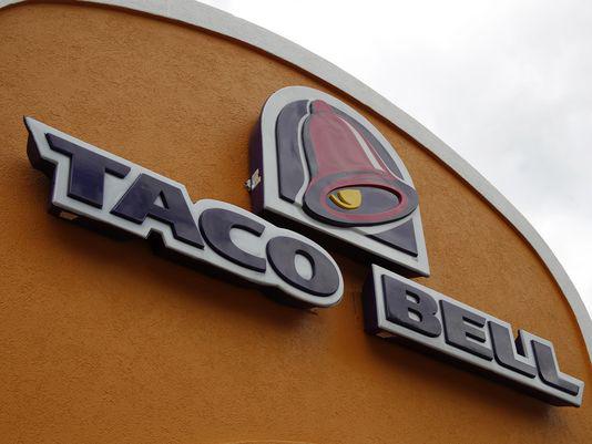 detroitnews's tweet photo. Taco Bell to serve alcohol at Chicago location
http://t.co/Xsg08KrGY0 http://t.co/RNBrr6FUyq