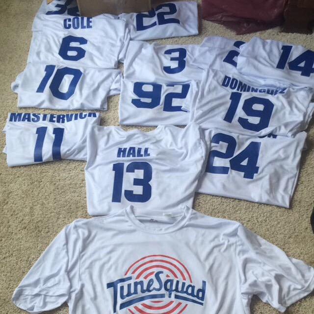 Hallzy_13's tweet photo. July 10-12 can't come soon enough! #tunesquad #slopitch #bangerweekend http://t.co/Z9opjif4yC