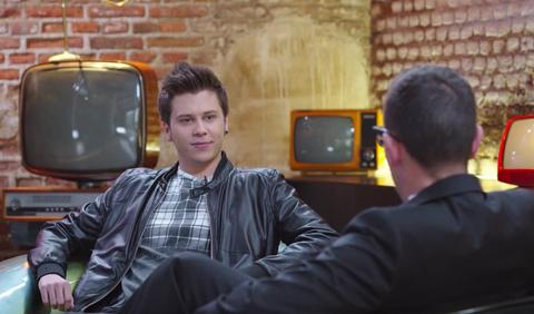 borjateran's tweet photo. Cuatro imprescindibles lecciones de Internet que dio @Rubiu5 a @ristomejide http://t.co/4jpekpKb47 http://t.co/QTegGSz1gn