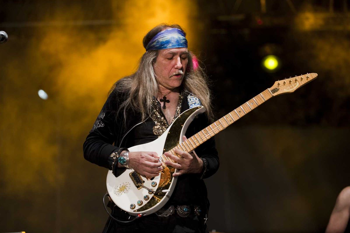 Uli roth. гитарист скорпионс ули. Ulrich roth scorpions. Uli jon roth. Uli jon roth.