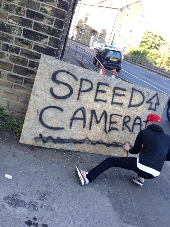 tommoharters's tweet photo. Fuck the feds! http://t.co/h33pJ9gC3q