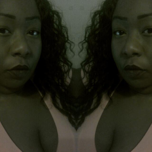 What if I had a twin?.. #DoubleTheTrouble no doubt! 👯💋 http://t.co/FoXdeIJbbg<a href="/tag/doublethetrouble"class="tags">#DoubleTheTrouble</a>