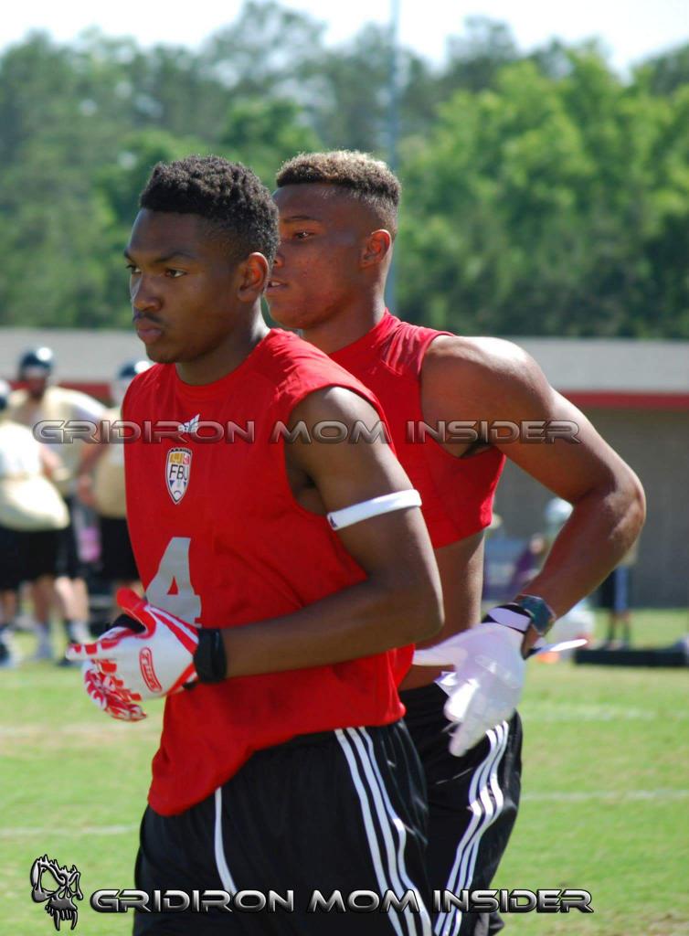 jaylen mccollough (@tank_mccollough) on Twitter photo #Blessed everyday #Humble #GridironGladiator @Gridiron_Mom <a href="/jtbronco88/">John Towler</a> <a href="/96Viking27/">Eriles McCollough</a> <a href="/ErikRichardsUSA/">Erik Richards</a> @Mansell247 #Blessed everyday #Humble #GridironGladiator @Gridiron_Mom <a href="/jtbronco88/">John Towler</a> <a href="/96Viking27/">Eriles McCollough</a> <a href="/ErikRichardsUSA/">Erik Richards</a> @Mansell247