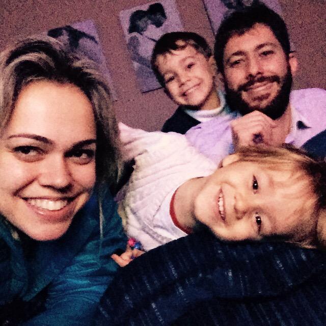 NutriFilhos's tweet image. Qualidade e simplicidade! Esta combinação é a que NUTRE uma criança...Uma família! NutriFilhos deseja um bom feriado!