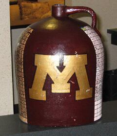 BracketBattles1's tweet image. Greatest Rivalry Trophy
•ELITE 8•
bracket-battles.weebly.com

RT ~ Little Brown Jug
Fav ~ Golden Egg