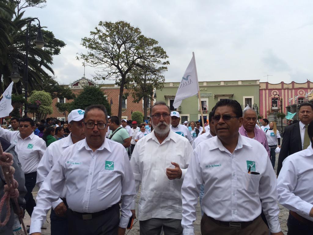 PacoHdez13's tweet photo. #EquipoDePrimera en el #CierreTurquesa http://t.co/6PEwZ8L5ef