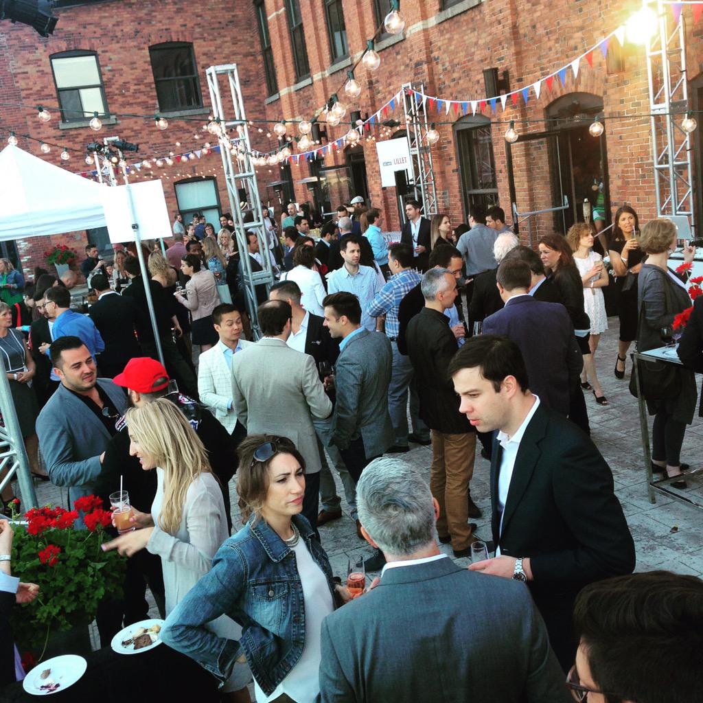 Vue sur la #terrasse #aperitif2015 #AperitifalaFrancaise #apf2015 #EvenementMDV