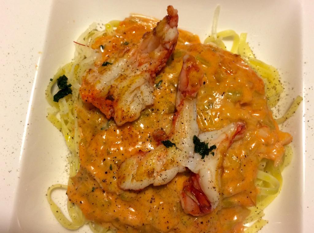 manazascocina's tweet photo. Tallarines con crema de carabineros #receta #recetario #cocina Mira La receta en #Facebook Un Manazas en la Cocina http://t.co/JJOiAvHT2H