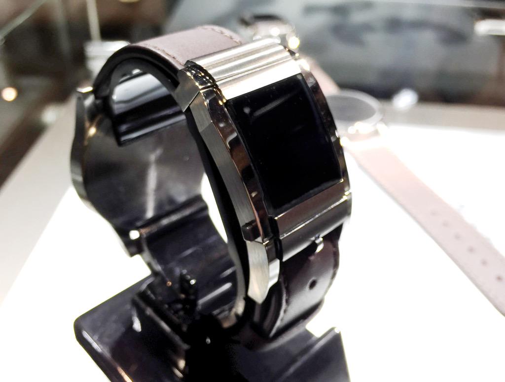 Swiss&amp;Smart = Cornu&amp;Cie. Swiss-made buckle with smart features concept. Visit Q07 at #EPHJ15  <a href="/ephj_epmt_smt/">EPHJ</a>