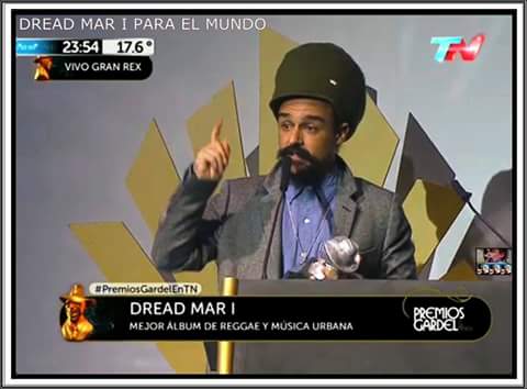 laurita_subia's tweet photo. Te amo marian!! Te lo mercedes gran cantante. Las mejores canciones y esa voz que sale del alma.te amo! #DreadMarI http://t.co/nWuZg0ci9I
