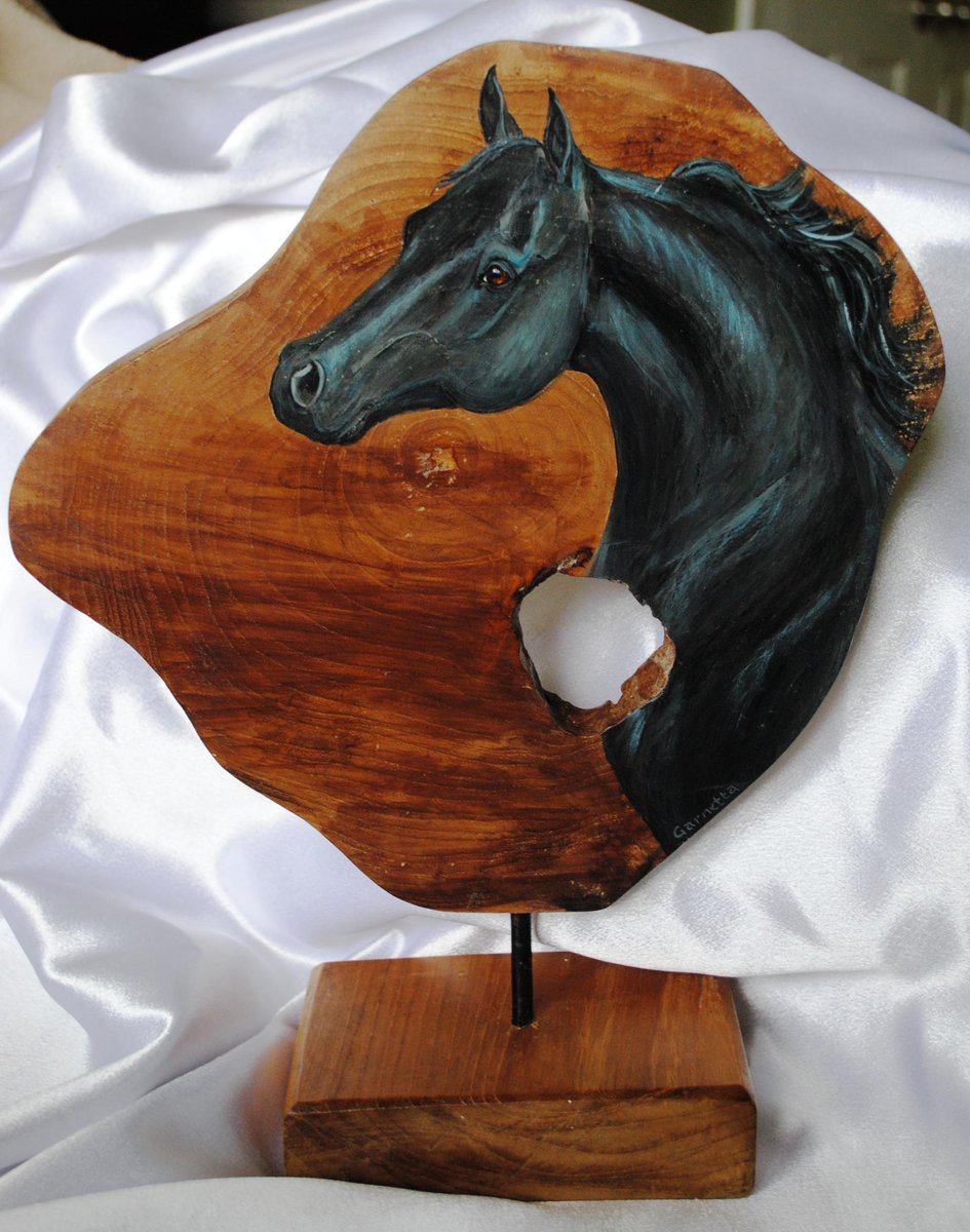 New item for horse lovers by Garnetta.