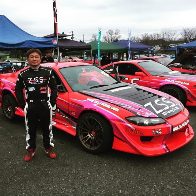 m_mediouni's tweet photo. #zssracing #zss #drift #silvia #s15 #240sx #ドリフト#シルビア #d1 #streetlegal #tuning #チェイサー #chaiser #katuhiro ueo #植尾… http://t.co/3OSHIVx54k