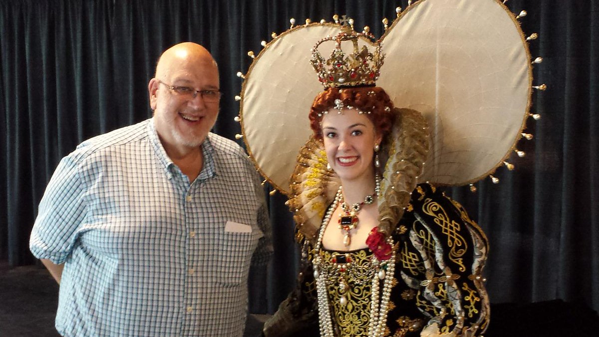 In Outer Banks, you'll enjoy The Lost Colony, a fine theatrical production in Manteo, NC. Queen Elizabeth I awaits!